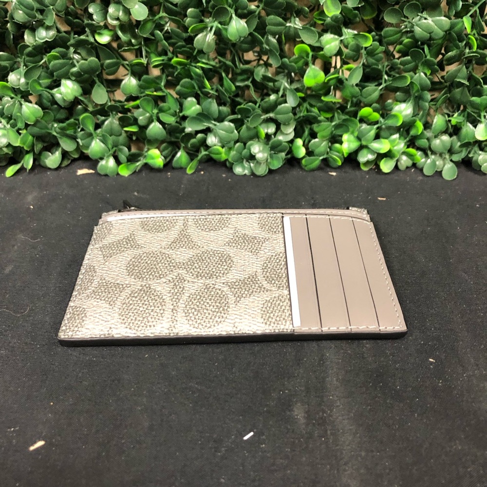 Coach Zip Card Case - Picture 4 of 9